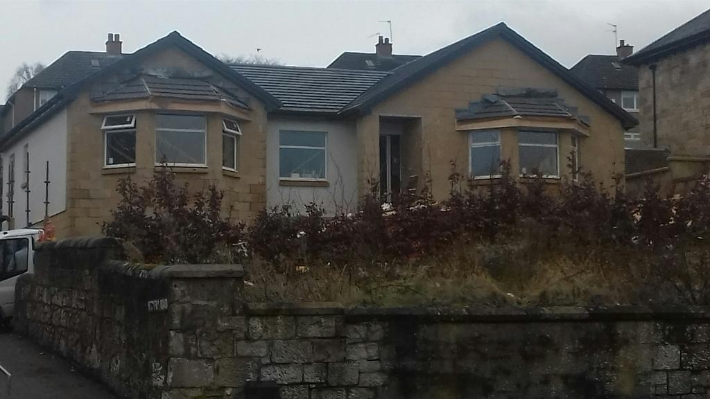 4 Bedroom New build bungalow For Sale in Crosshill Drive, Burnside