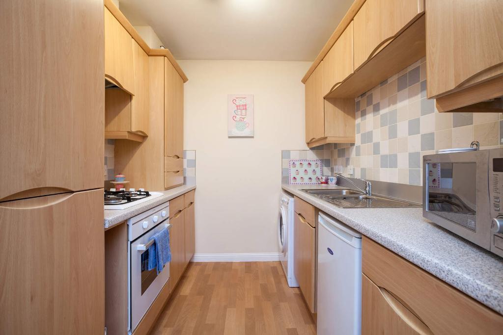 2 Bedroom Flat For Sale in Hanson Park, Dennistoun, Glasgow