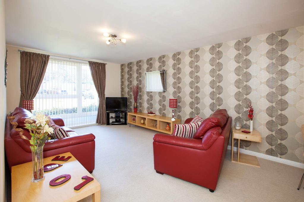 2 Bedroom Flat For Sale in Hanson Park, Dennistoun, Glasgow