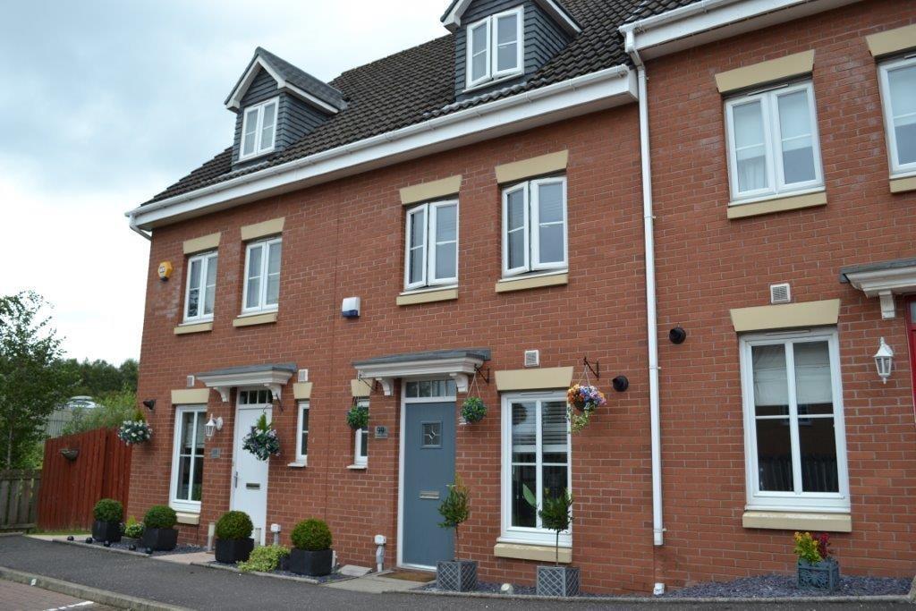 3 Bedroom Town House For Sale in Brodie Drive, Baillieston, Glasgow