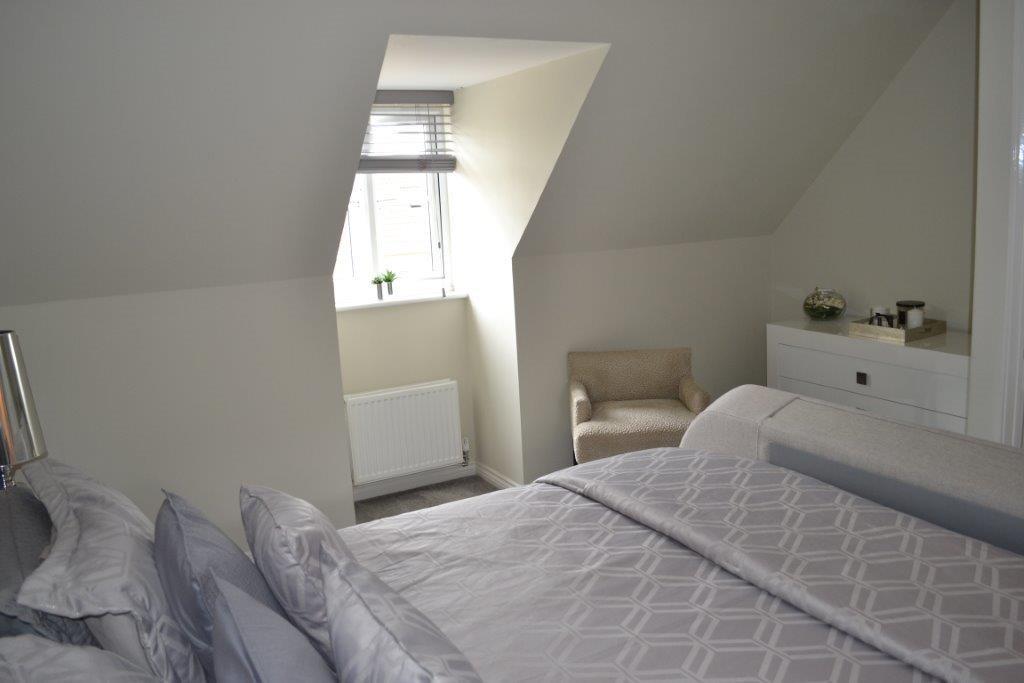 3 Bedroom Town House For Sale in Brodie Drive, Baillieston, Glasgow