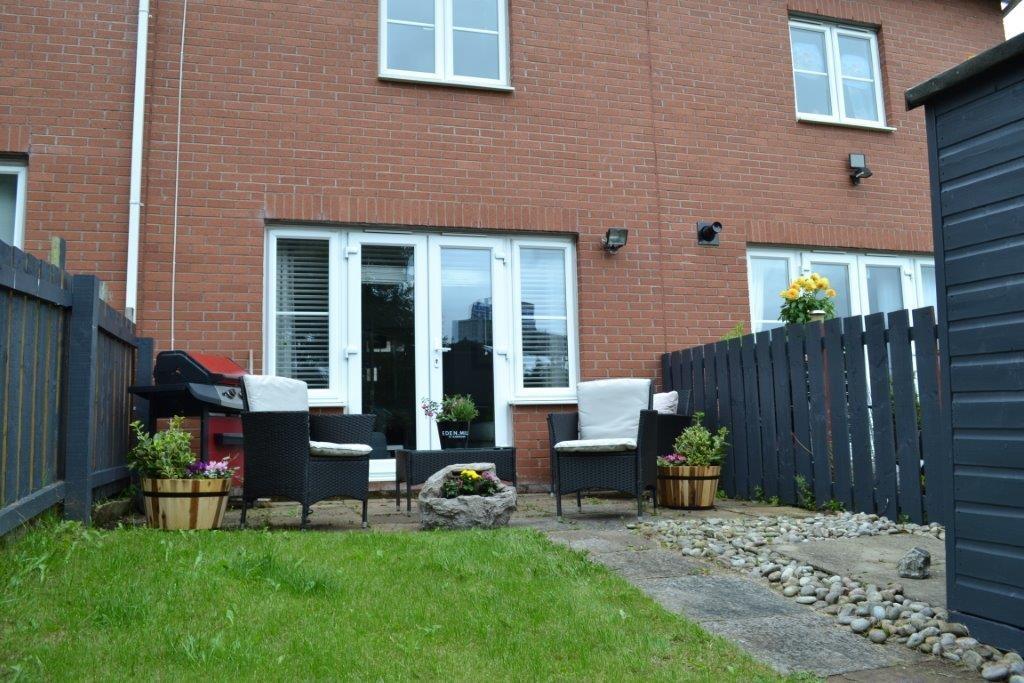 3 Bedroom Town House For Sale in Brodie Drive, Baillieston, Glasgow