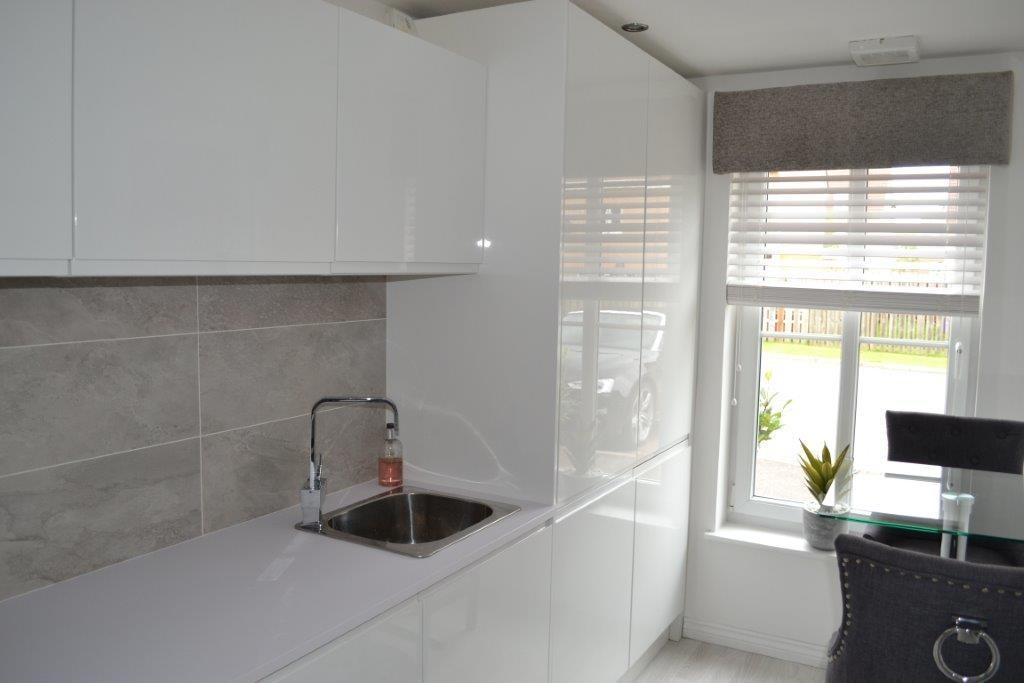 3 Bedroom Town House For Sale in Brodie Drive, Baillieston, Glasgow