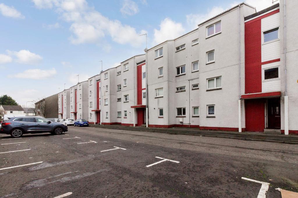 3 Bedroom For Sale in Lethamhill Road, Riddrie, Glasgow, G33 2SF