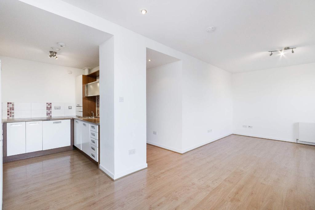 2 Bedroom Flat For Sale in Glasgow Harbour, Glasgow, Glasgow, G11 6BQ