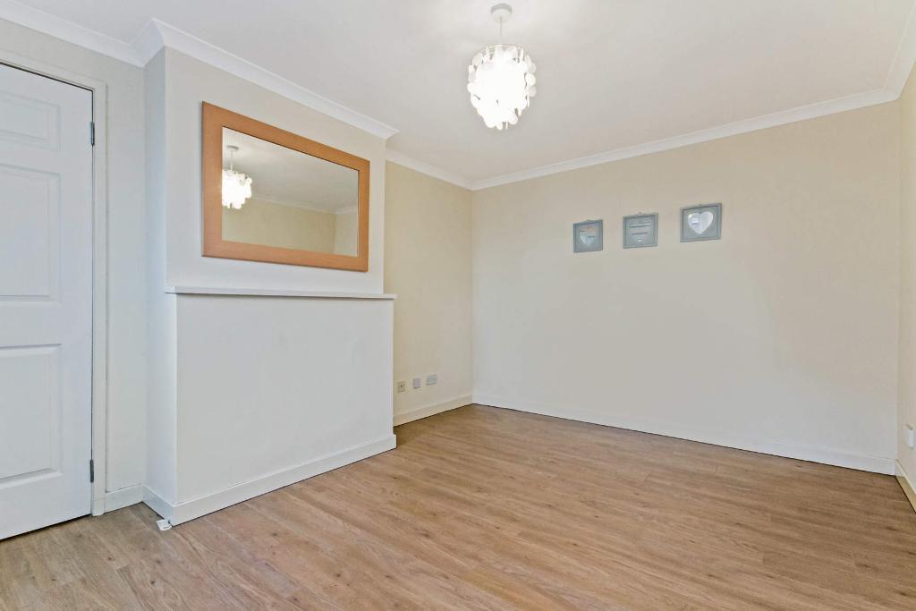 1 Bedroom Flat For Sale in Staffa Street, Glasgow, G31 3JB