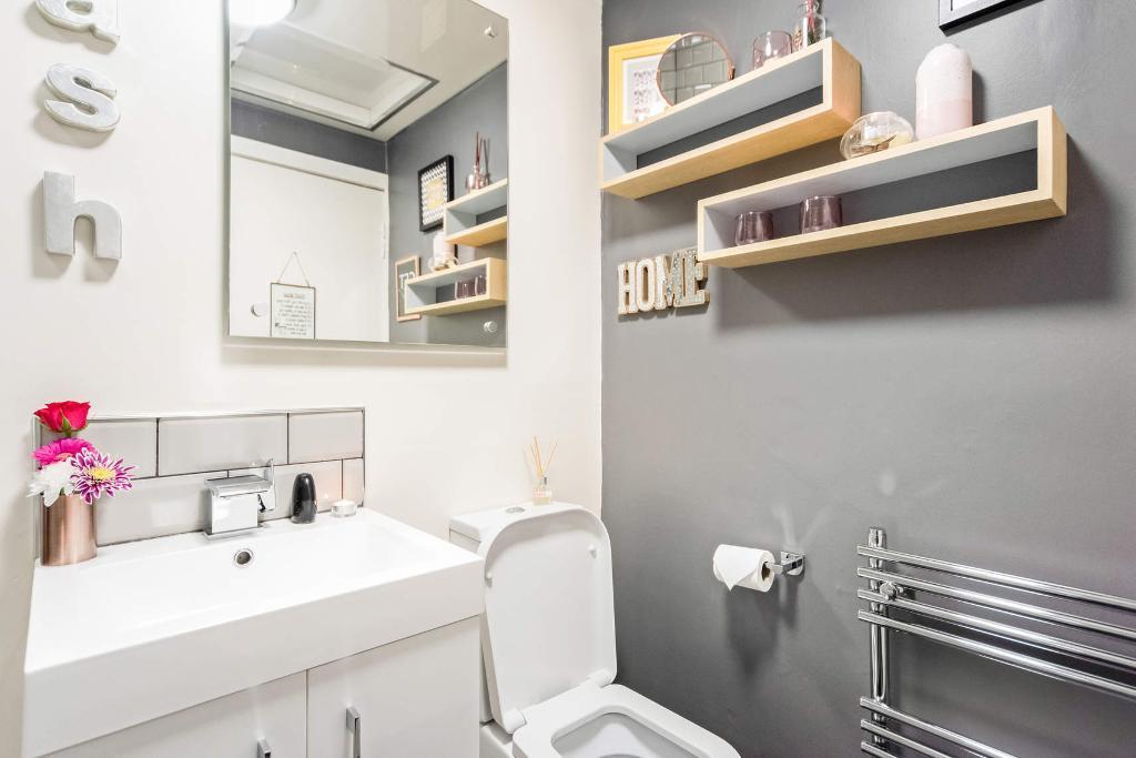 1 Bedroom Flat For Sale in Thomson Street, Dennistoun, G31 1RW