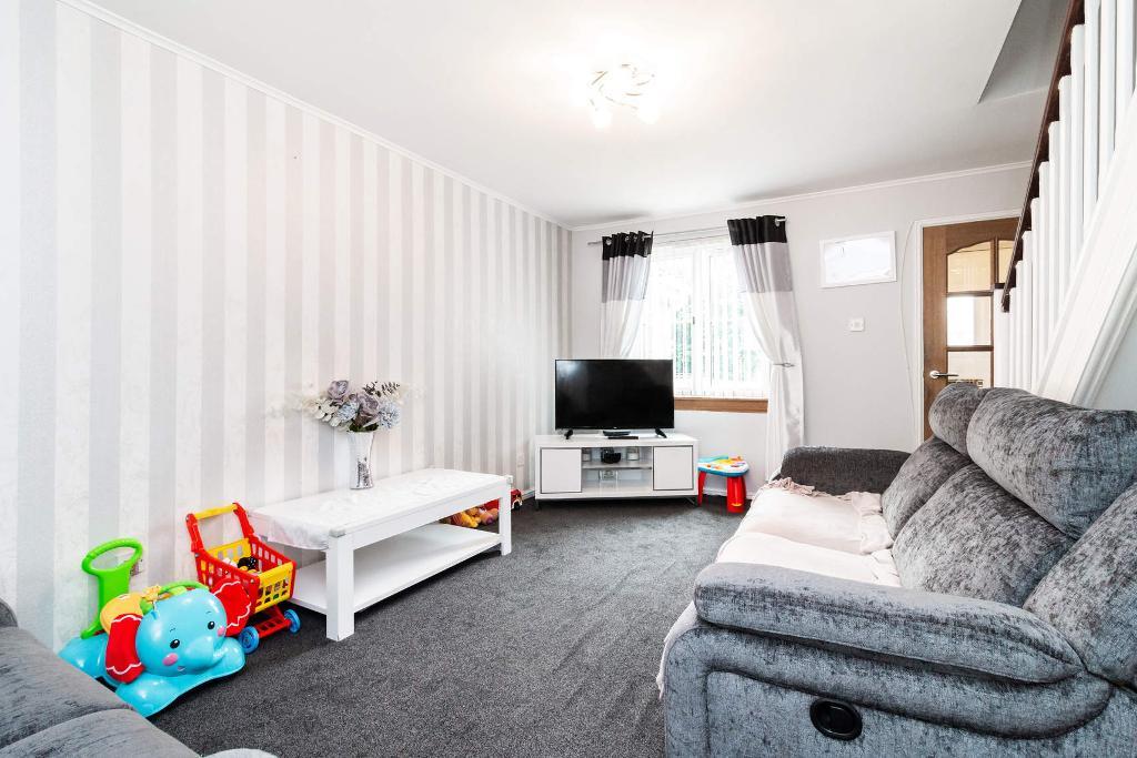 2 Bedroom End Terraced For Sale in Springhill Farm Road, Baillieston