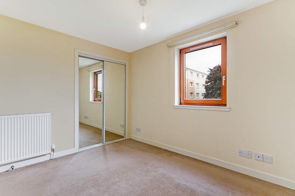 2 Bedroom Flat For Sale in Dalmarnock Drive, Bridgeton, G40 4LS