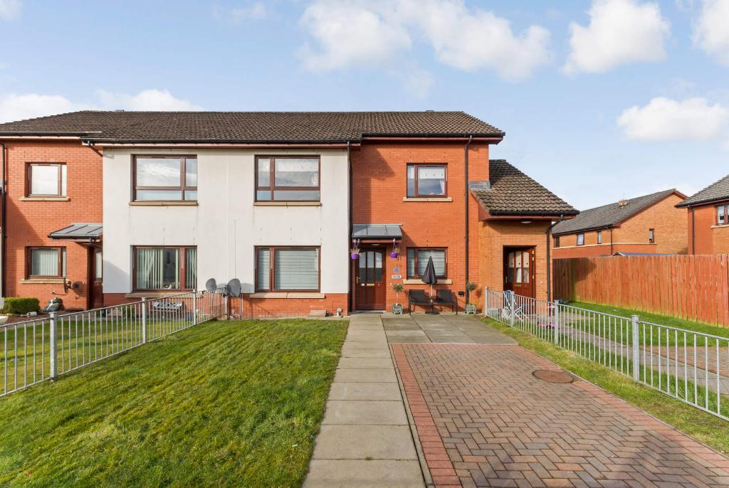 2 Bedroom Lower cottage flat For Sale in Dalilea Gardens, Easterhouse