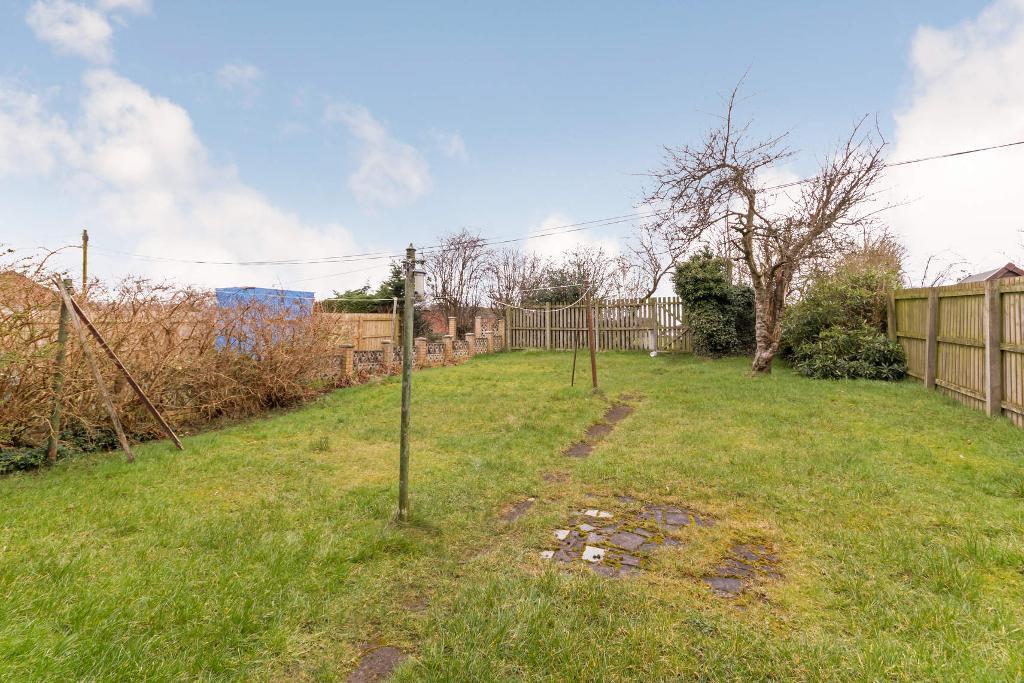 3 Bedroom End Terraced For Sale in Hozier Crescent, Uddingston
