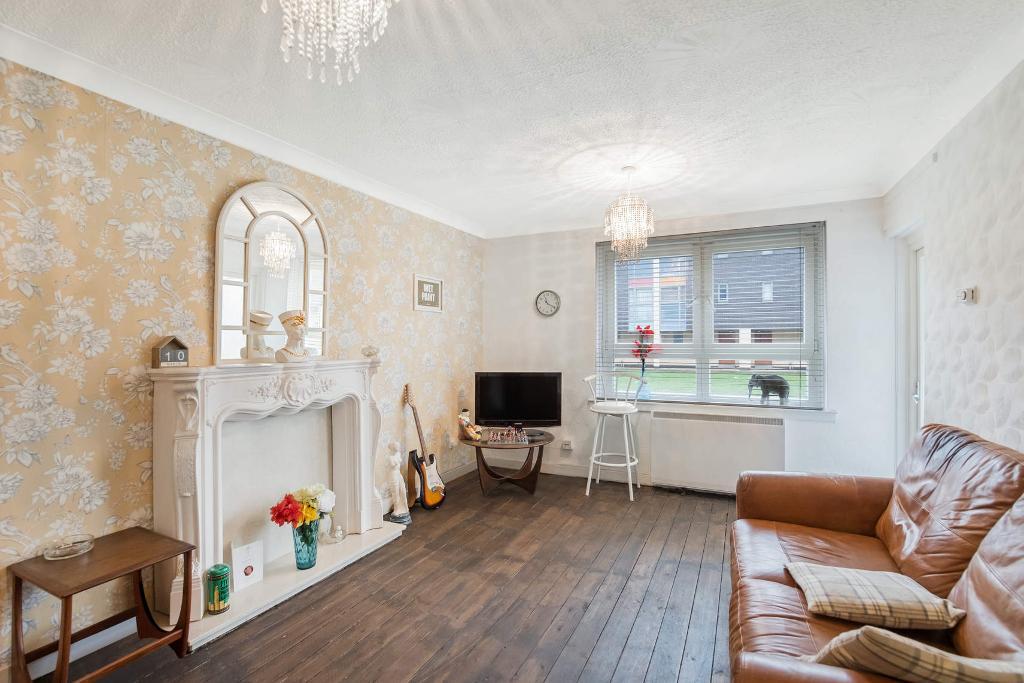 2 Bedroom Ground Floor Flat For Sale in Braehead Street, Glasgow, G5 0LQ