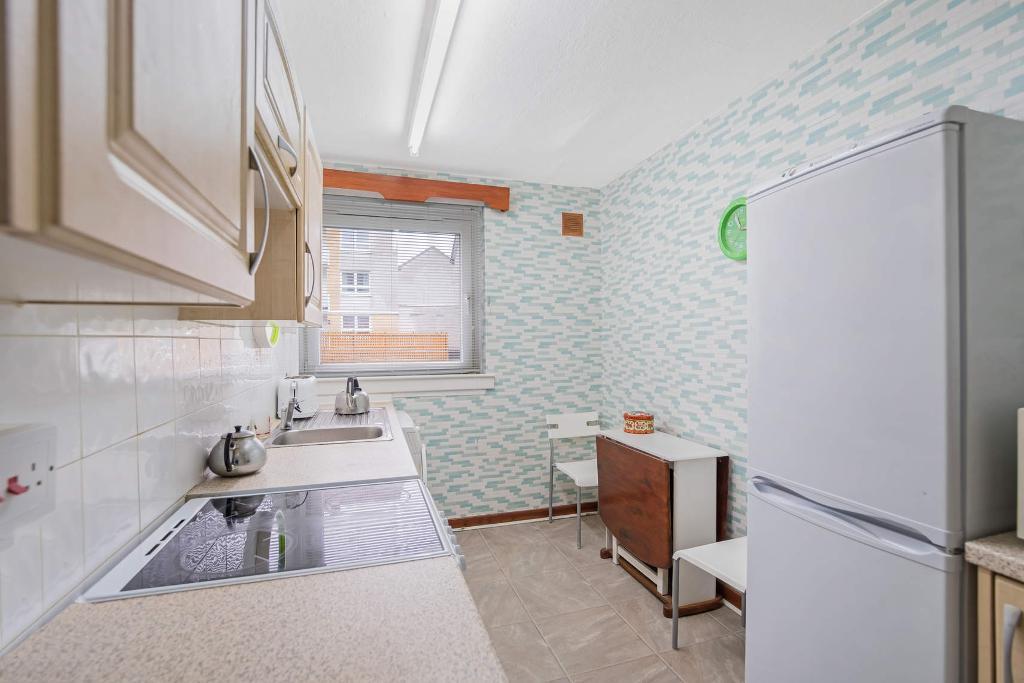 2 Bedroom Ground Floor Flat For Sale in Braehead Street, Glasgow, G5 0LQ