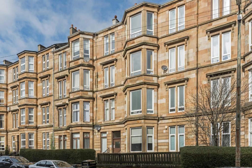 2 Bedroom Flat For Sale in Onslow Drive, Dennistoun, Glasgow, G31 2QA