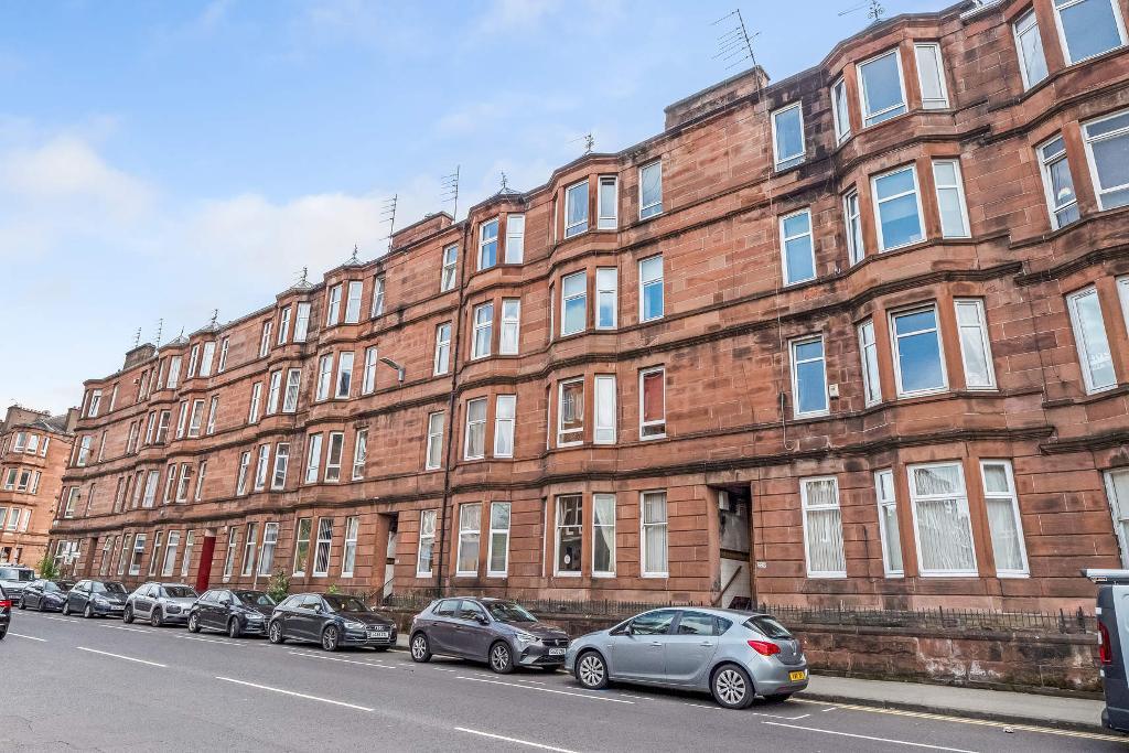1 Bedroom Flat For Sale in Cumbernauld Road, Dennistoun, Glasgow, G31 3LZ