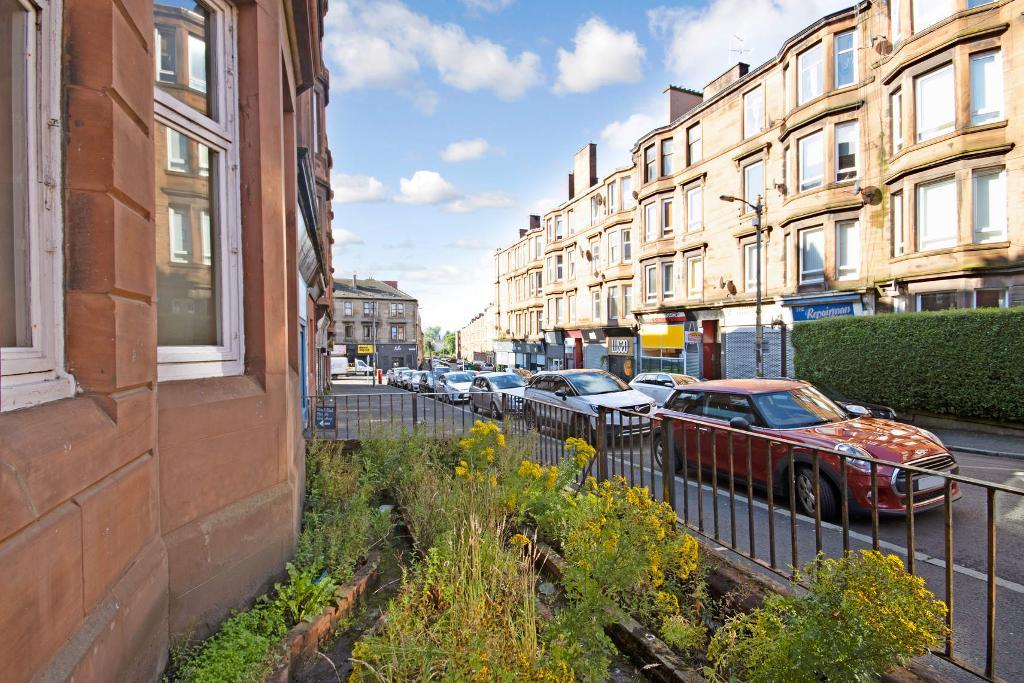 1 Bedroom Flat For Sale in Hillfoot Street, Dennistoun, Glasgow, G31 2LF