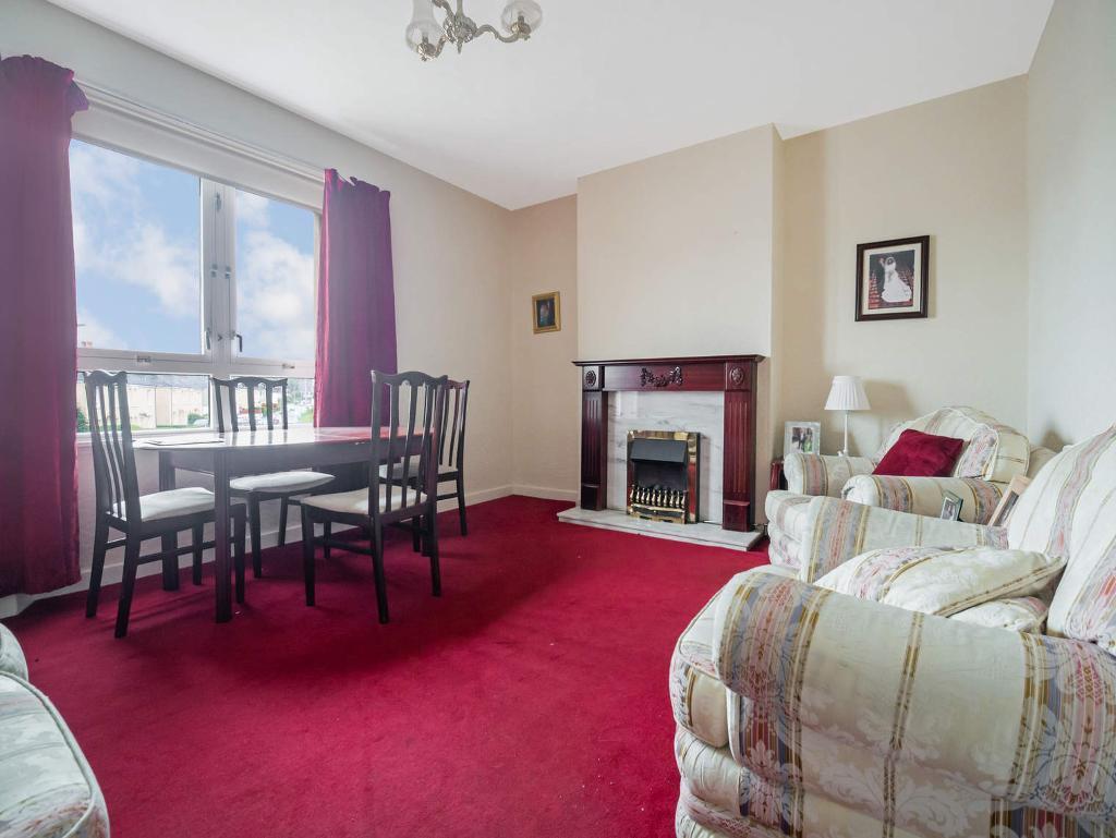 2 Bedroom Flat For Sale in Aikenhead Road, Govanhill, Glasgow, G42 0QG