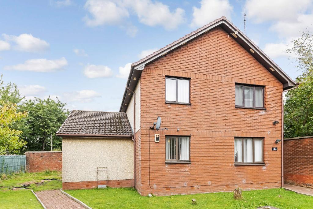 1 Bedroom Flat For Sale in Easterhill Street, Tollcross, G32 8LE