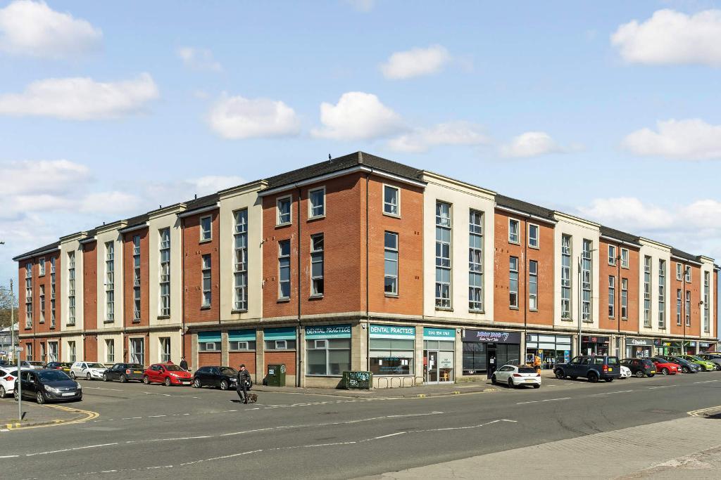 2 Bedroom Flat For Sale in Alexandra Gate, Dennistoun, G31 3AY