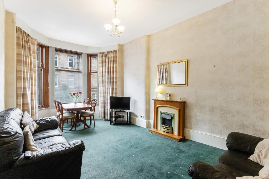 2 Bedroom Flat For Sale in Roslea Drive, Dennistoun, Glasgow, G31 2QS