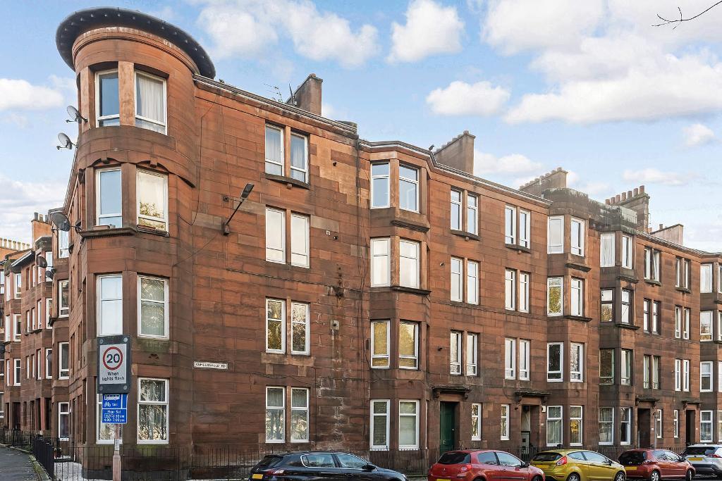 1 Bedroom Flat For Sale in Cumbernauld Road, Dennistoun, G31 3NT