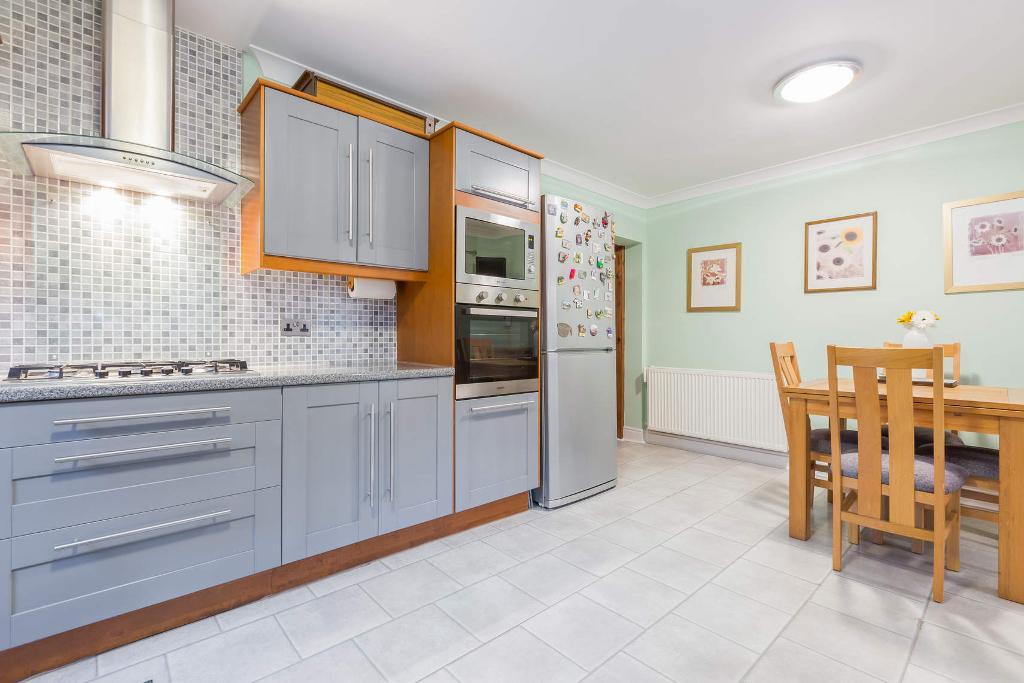 3 Bedroom SemiDetached For Sale in Willowdale Crescent, Baillieston