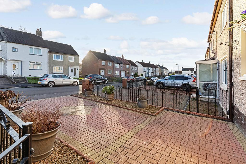 2 Bedroom Mid Terraced For Sale in Ash Road, Baillieston, G69 7EE