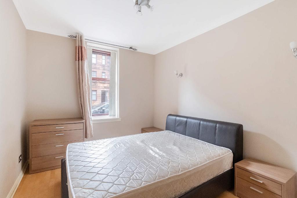 1 Bedroom Ground Floor Flat For Sale in Dumbarton Road, Yoker, G14 0HX