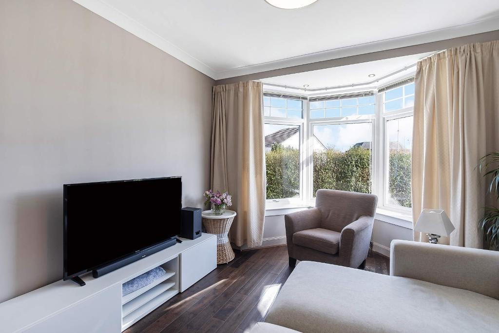 3 Bedroom SemiDetached For Sale in Tay Crescent, Riddrie, G33 2BQ