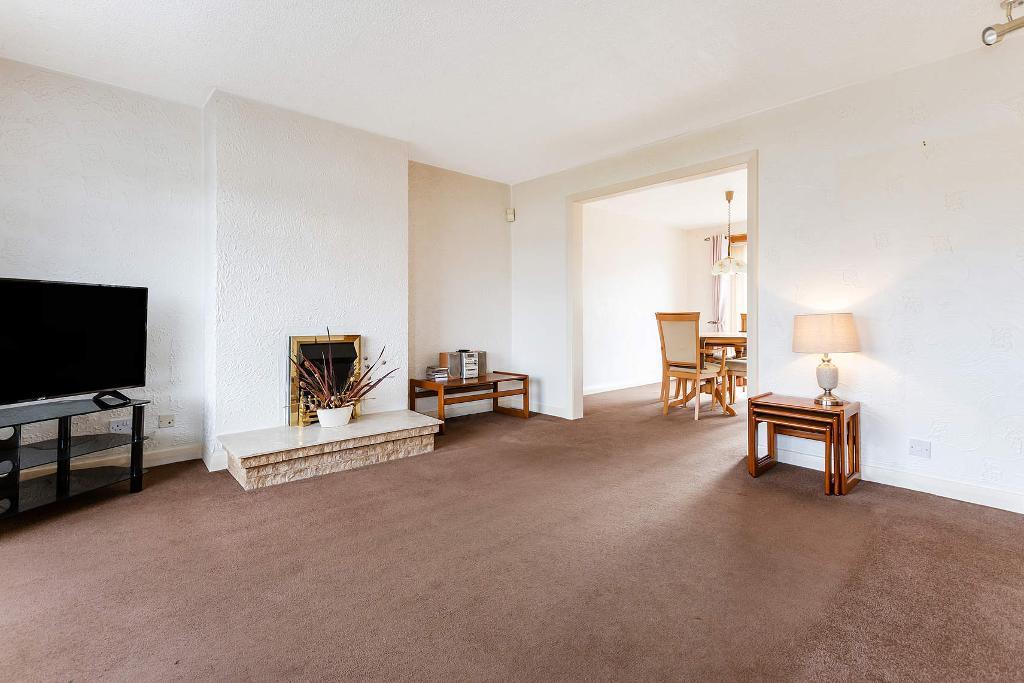 3 Bedroom SemiDetached For Sale in Paisley Road West, Glasgow, G52 3QH