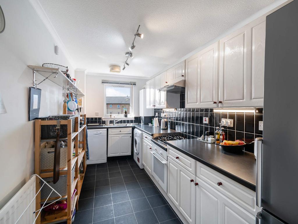 3 Bedroom Flat For Sale in Old Rutherglen Road, New Gorbals, G5 0RH