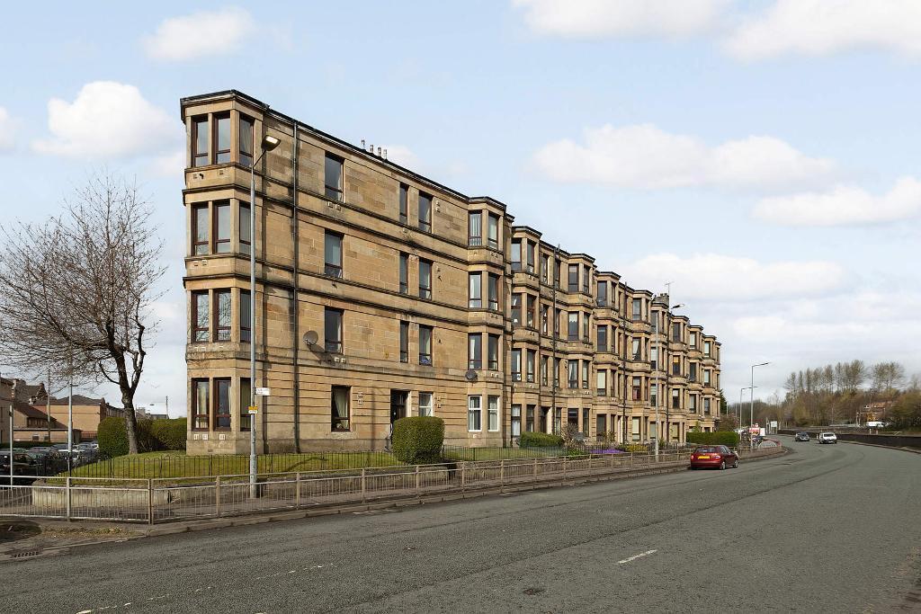 1 Bedroom Flat For Sale in Alexandra Park Street, Dennistoun, G31 3HU