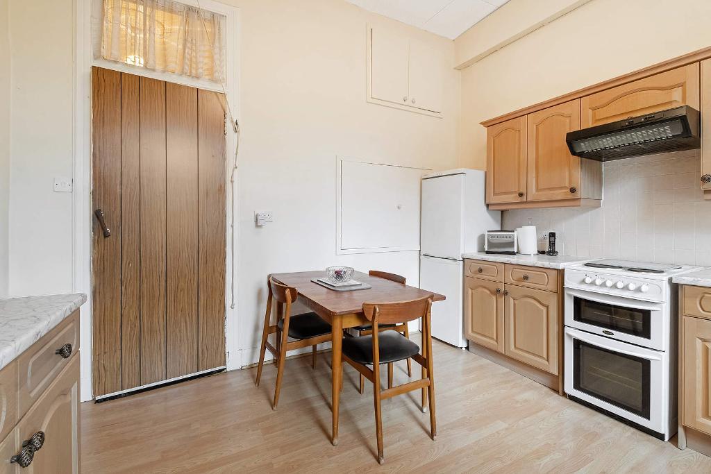 1 Bedroom Flat For Sale in Clifford Street, Kinning Park, G51 1QD