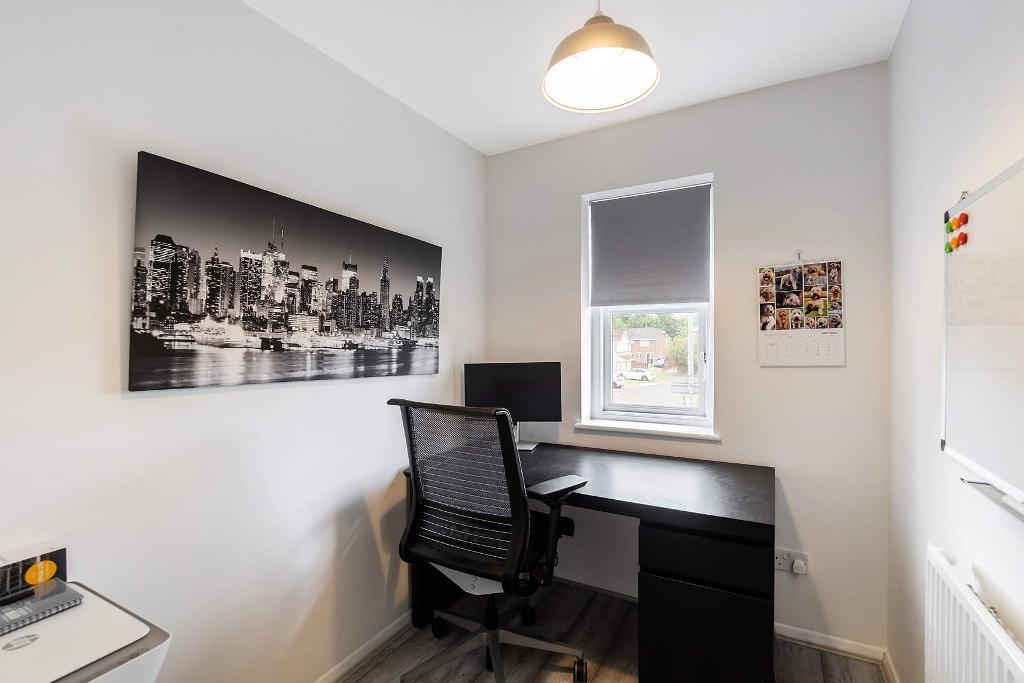 3 Bedroom SemiDetached For Sale in Springhill Farm Way, Baillieston