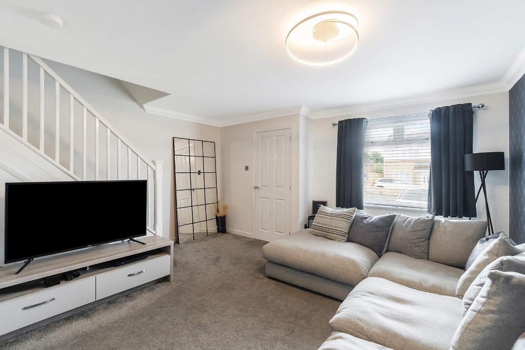 3 Bedroom SemiDetached For Sale in Springhill Farm Way, Baillieston