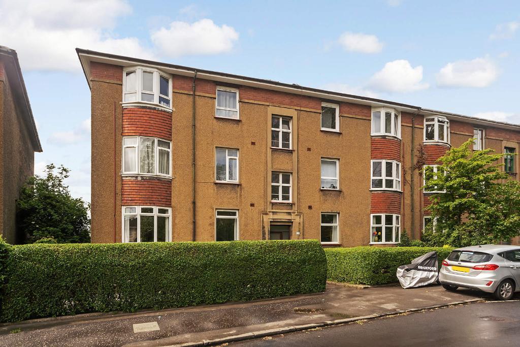 3 Bedroom Ground Floor Flat For Sale in Dorchester Avenue, Anniesland