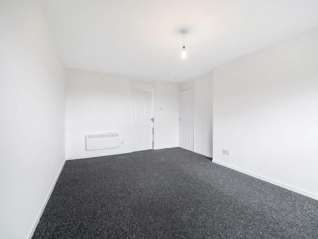 1 Bedroom Flat For Sale in Inveresk Street, Greenfield, G32 6TA