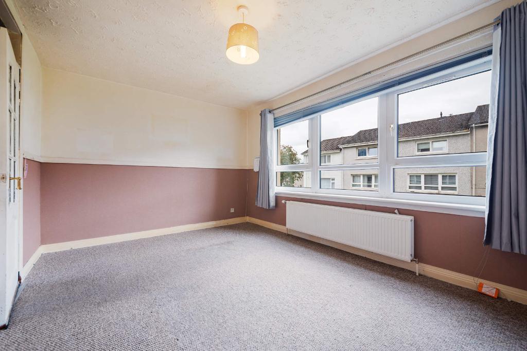 2 Bedroom End Terraced For Sale in Broom Path, Baillieston, G69 7DD