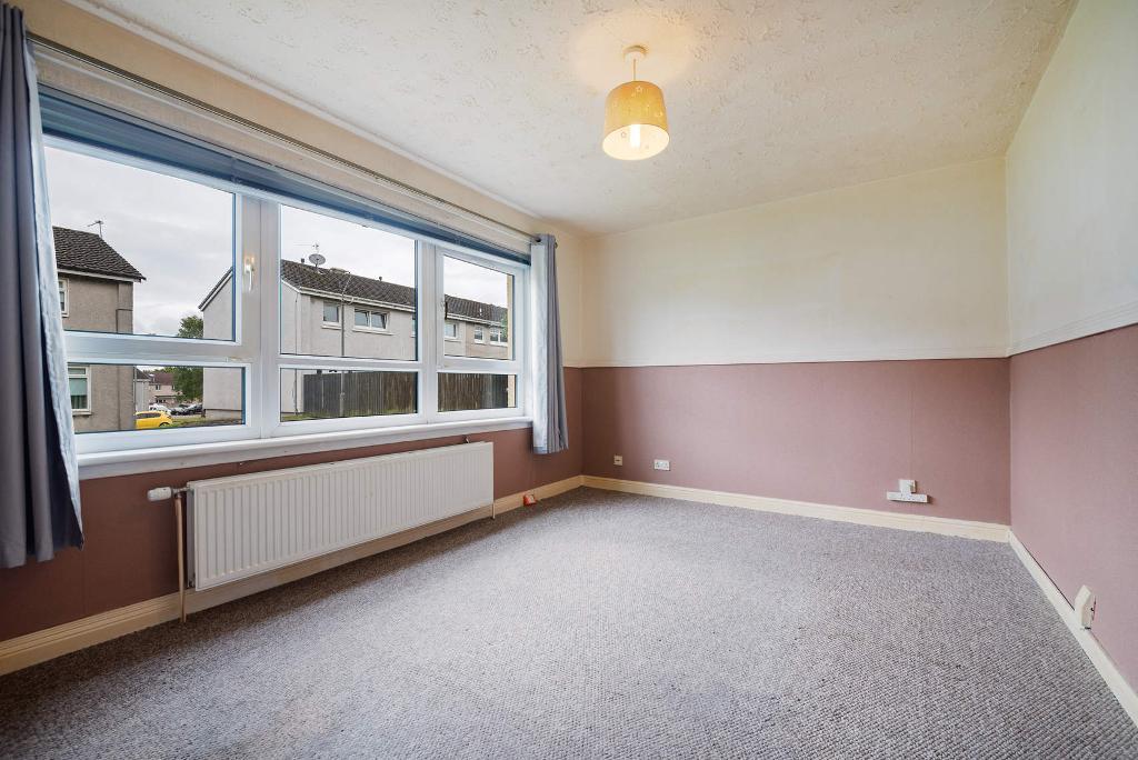 2 Bedroom End Terraced For Sale in Broom Path, Baillieston, G69 7DD