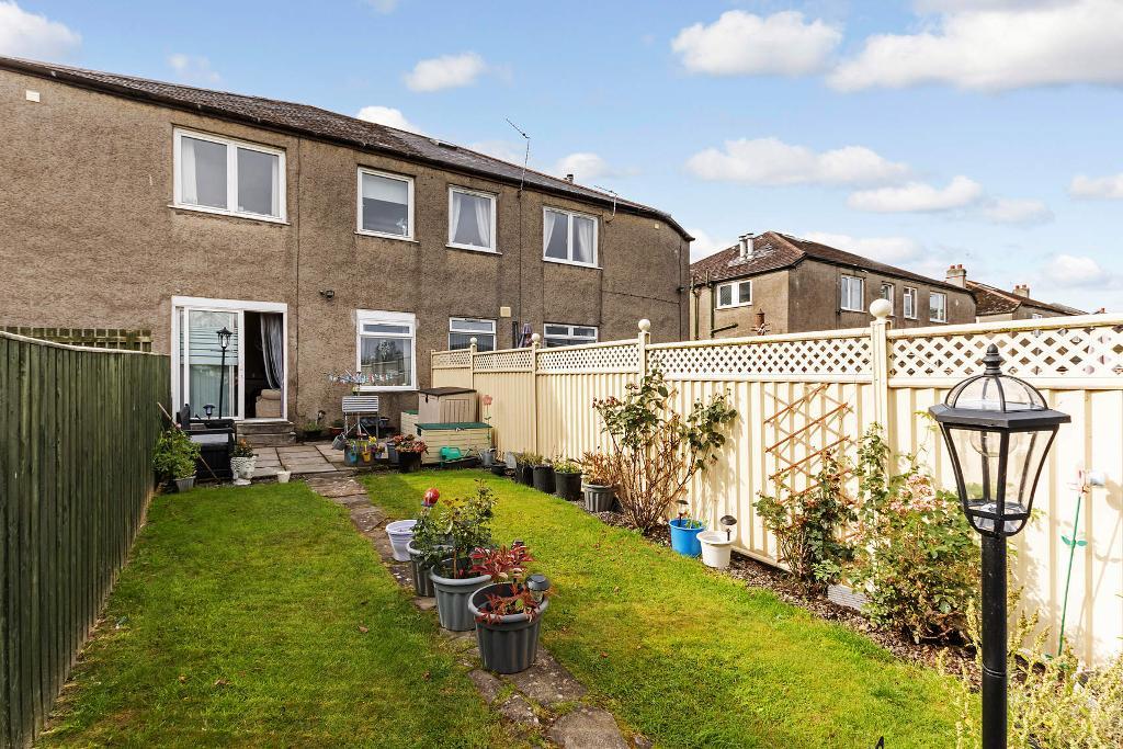 3 Bedroom Lower cottage flat For Sale in Crofton Avenue, Croftfoot, G44 5HY