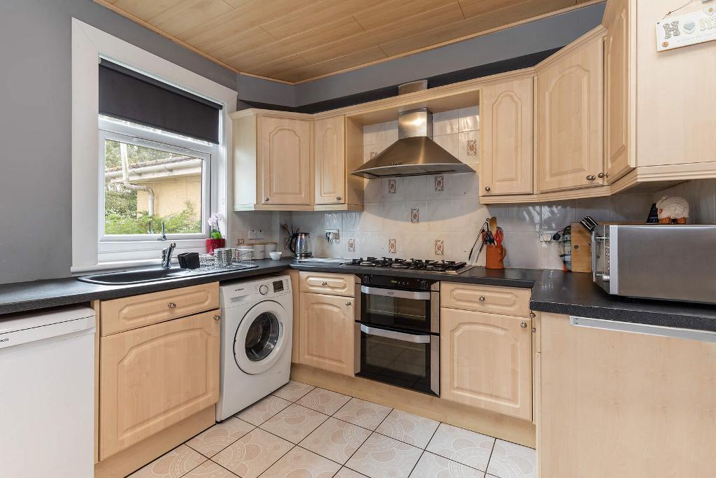 2 Bedroom SemiDetached For Sale in Balerno Drive, Mosspark, G52 1NB
