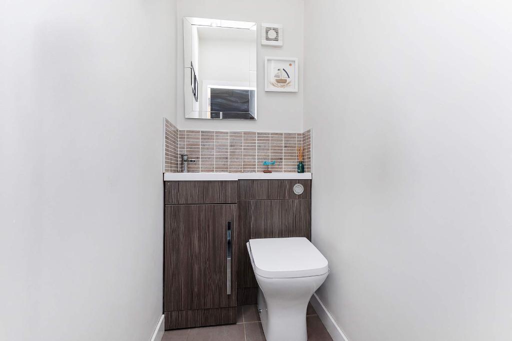 2 Bedroom SemiDetached For Sale in Balerno Drive, Mosspark, G52 1NB