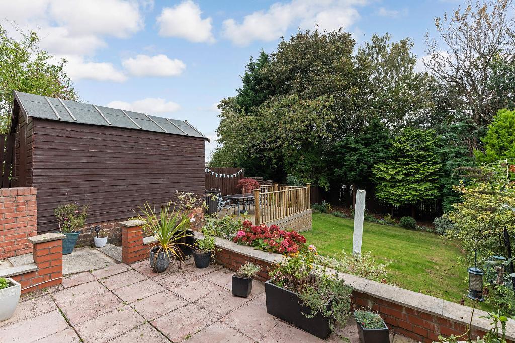 2 Bedroom SemiDetached For Sale in Balerno Drive, Mosspark, G52 1NB