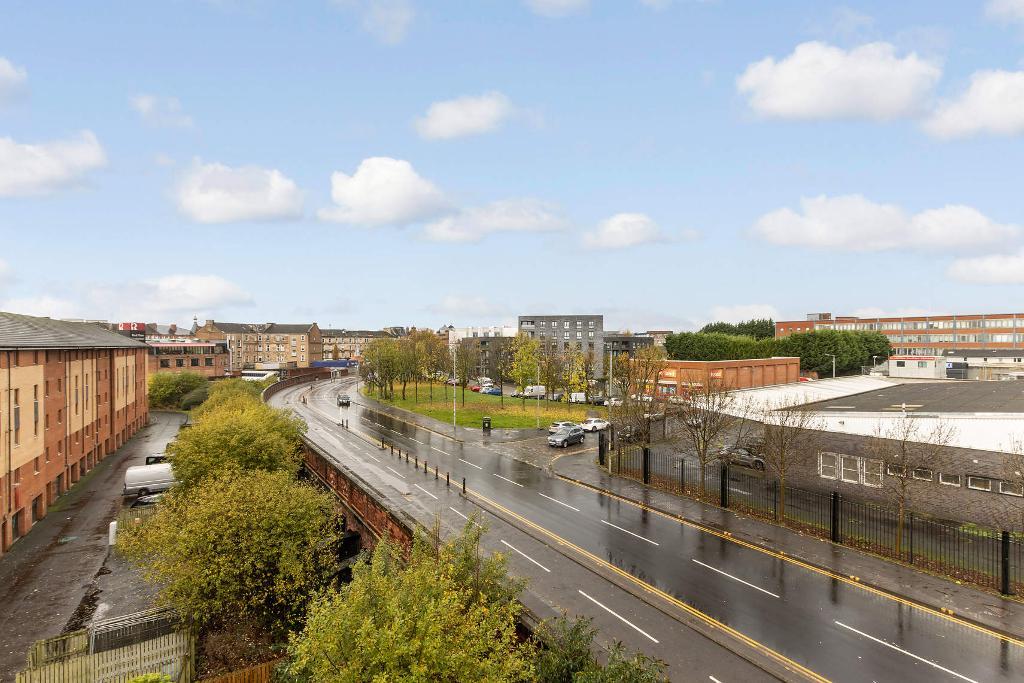 1 Bedroom Flat For Sale in Dalmarnock Drive, Bridgeton, G40 4LS