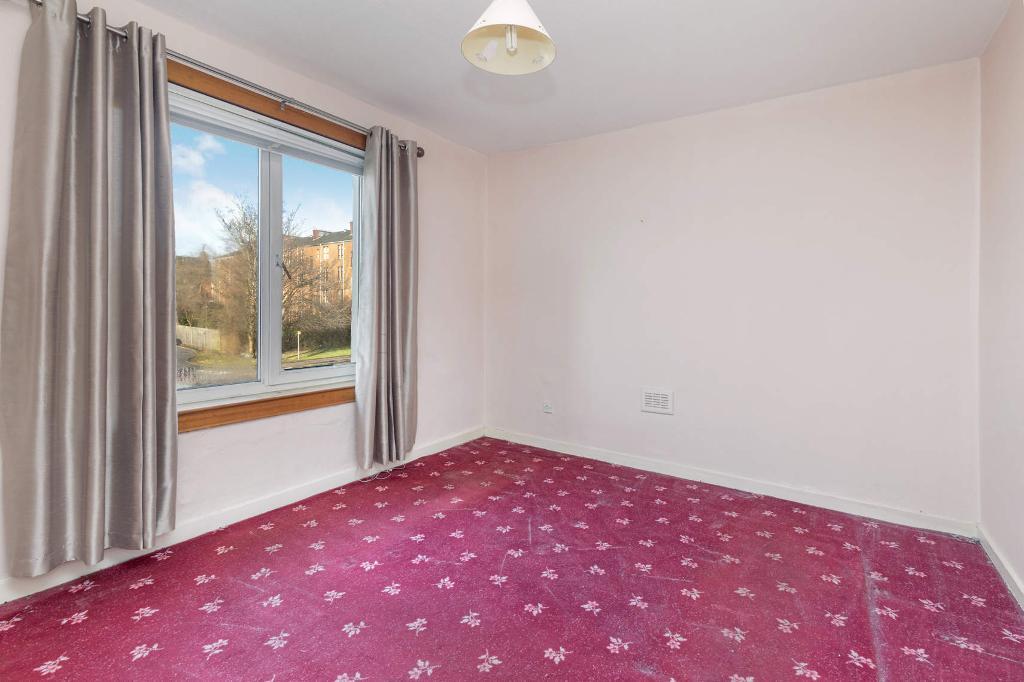 2 Bedroom Flat For Sale in Killin Street, Sandyhills, G32 9AJ
