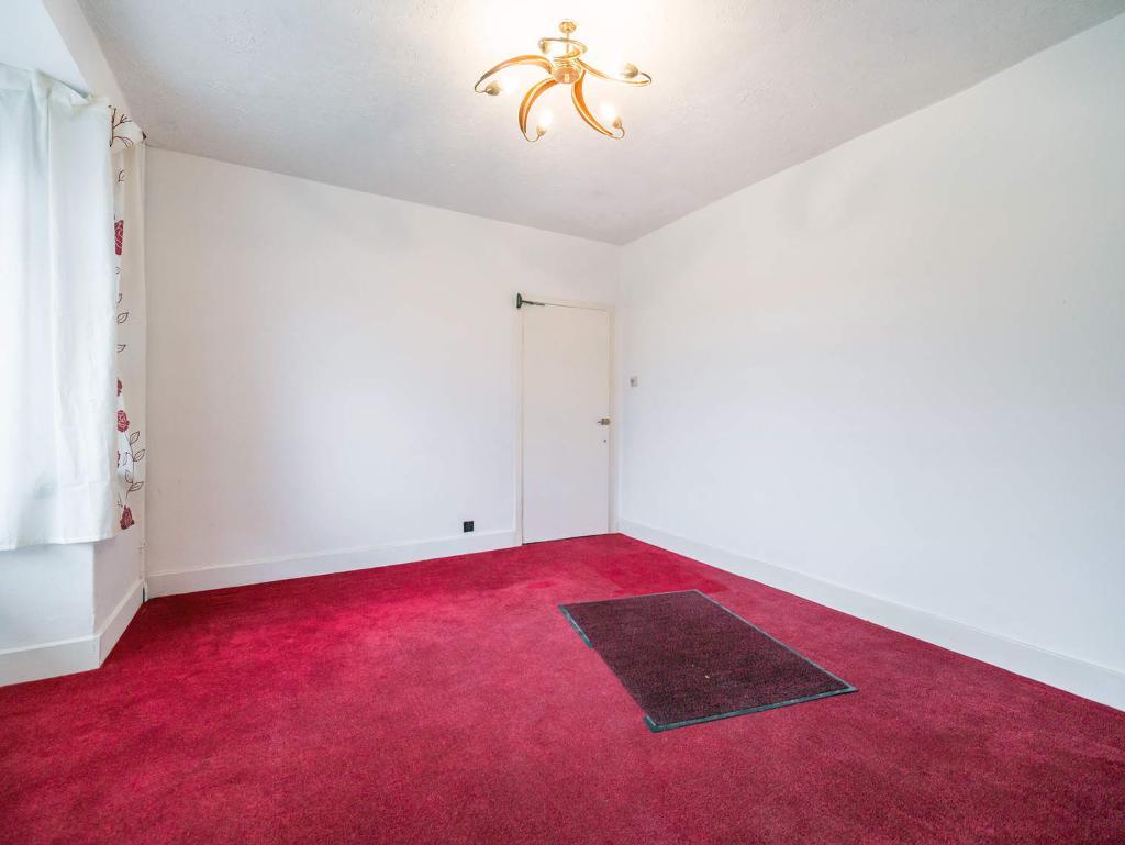 5 Bedroom Bungalow For Sale in Cairnhill Road, Bearsden, G61 1AT