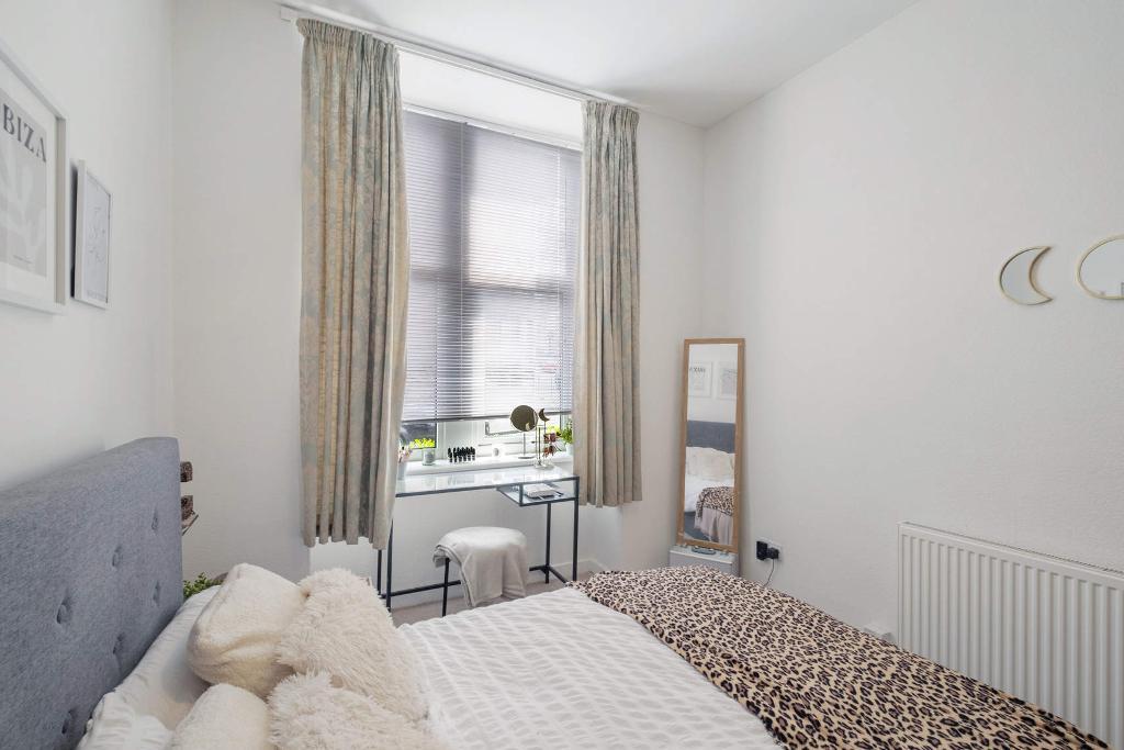 1 Bedroom Flat For Sale in Walter Street, Dennistoun, G31 3PU