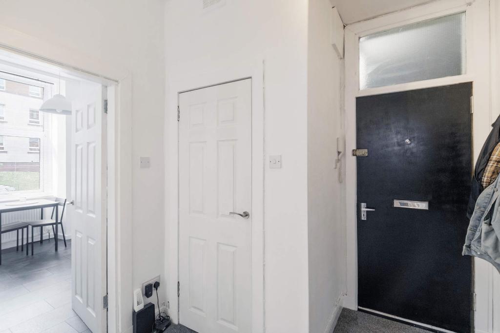 1 Bedroom Flat For Sale in Walter Street, Dennistoun, G31 3PU