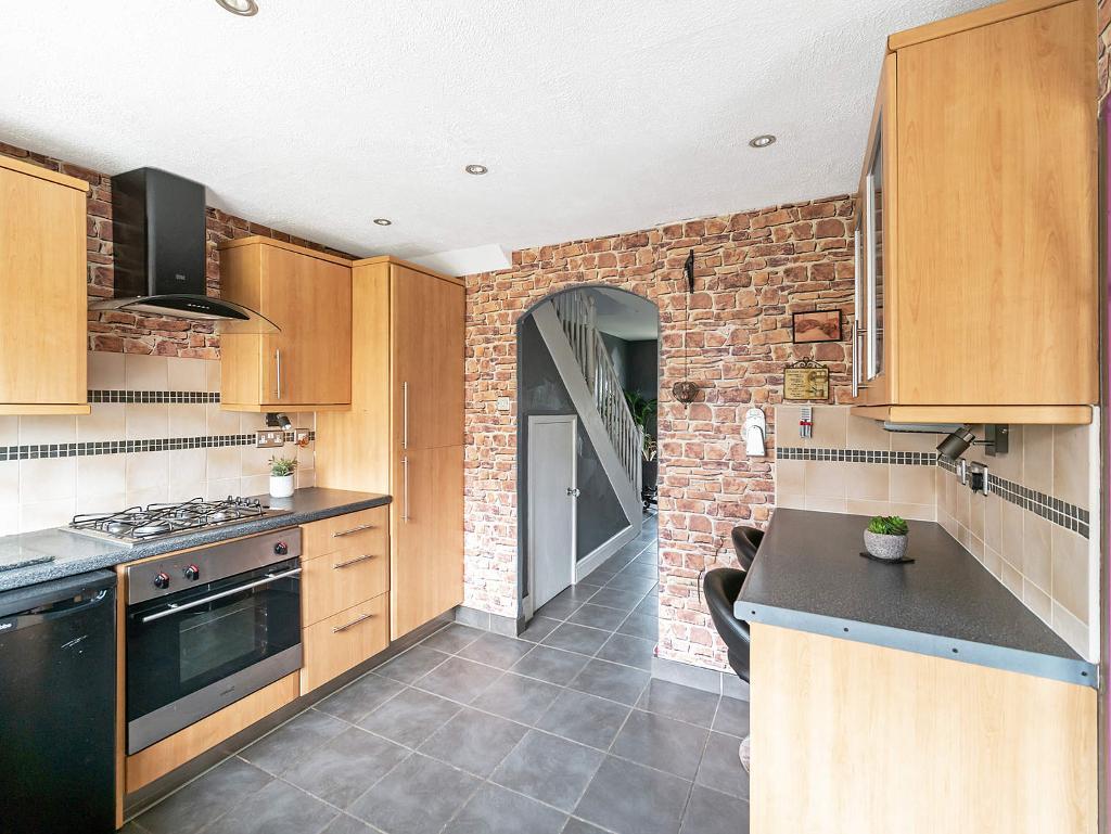 3 Bedroom End Terraced For Sale in Torphin Crescent, Greenfield, G32 6NL