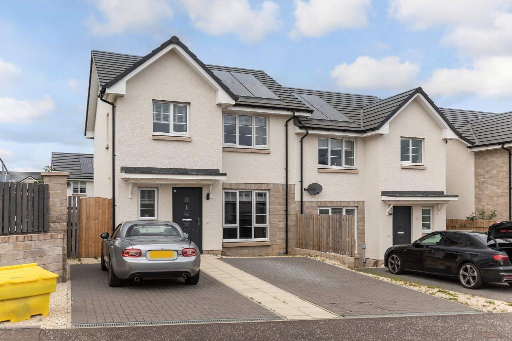 3 Bedroom SemiDetached For Sale in Griffith Lane, Cambuslang, G72 7RR